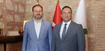 Saadet Partisi, Yeşilay ile Bağımlılıkla Mücadele İçin Bir Araya Geldi