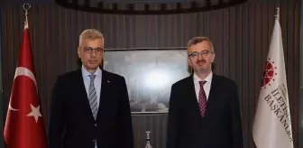 Sağlık Bakanı Memişoğlu, İletişim Başkanı Duran'ı Ziyaret Etti