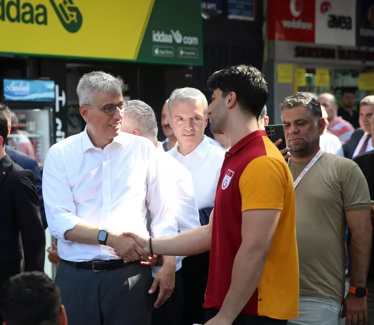 Sağlık Bakanı Memişoğlu, Rize Şehir Hastanesi inşaatında incelemede bulundu Açıklaması