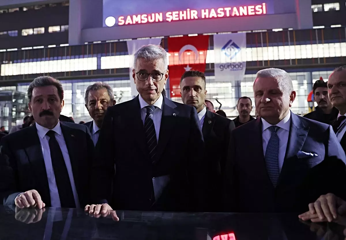 Sağlık Bakanı Memişoğlu'ndan Samsun Şehir Hastanesi'nde İnceleme
