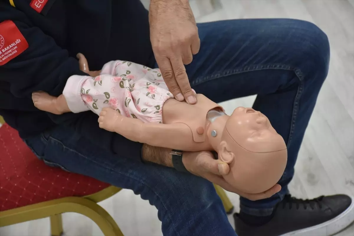 Trabzon'da 3 Bin Kişiye İlk Yardım Eğitimi Verildi