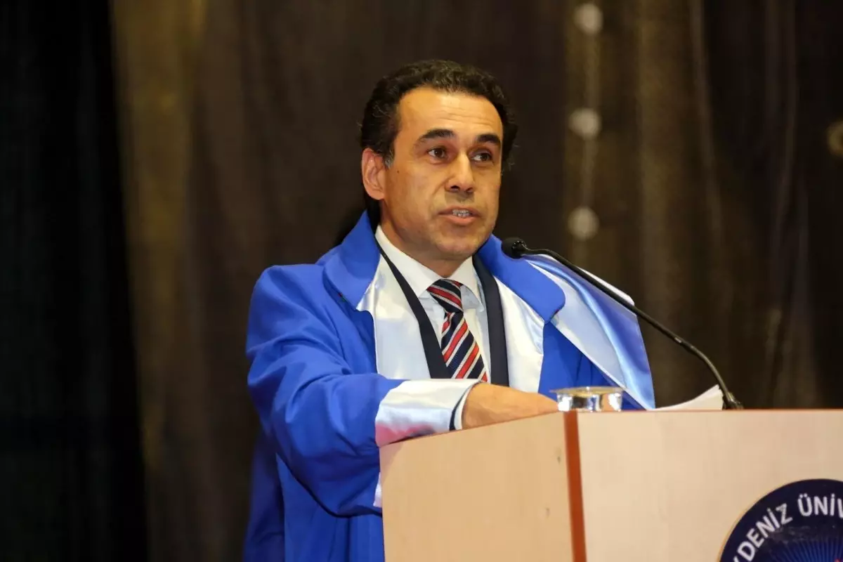 Akdeniz Üniversitesi'nde İntihal Skandalı: Eski Dekanın Kadrosu İptal Edildi
