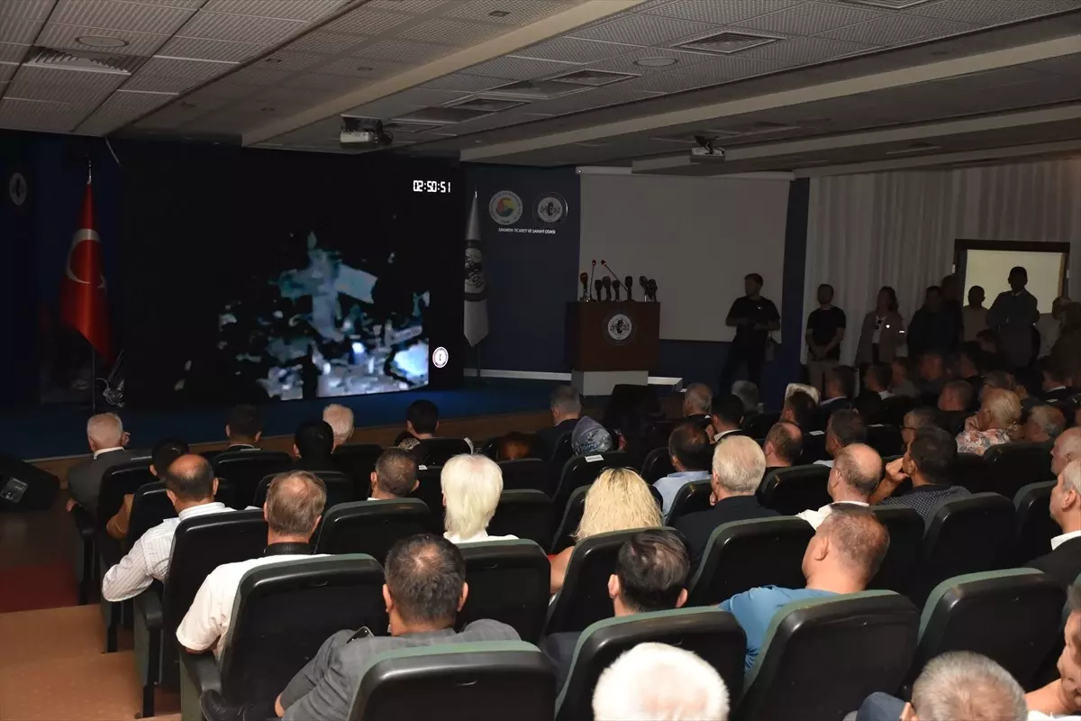 Deprem Belgeseli Gösteriminde Acılar Anıldı