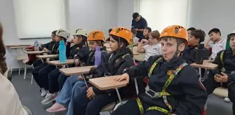 Sakarya'da Öğrencilere Afet Eğitimi Verildi