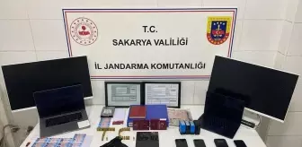Sakarya'da Resmi Belgede Sahtecilik Operasyonu: 5 Gözaltı, 2 Tutuklama