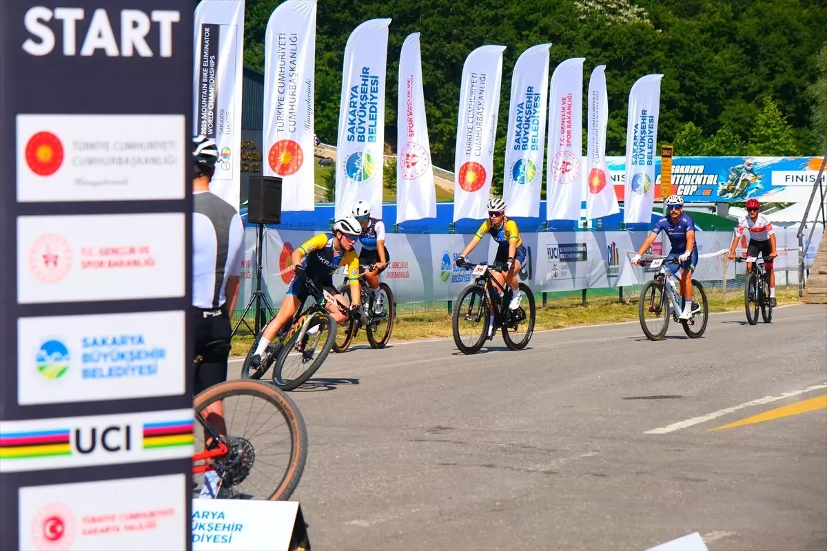 UCI Dağ Bisikleti Eliminatör Dünya Şampiyonası Sakarya'da Başladı