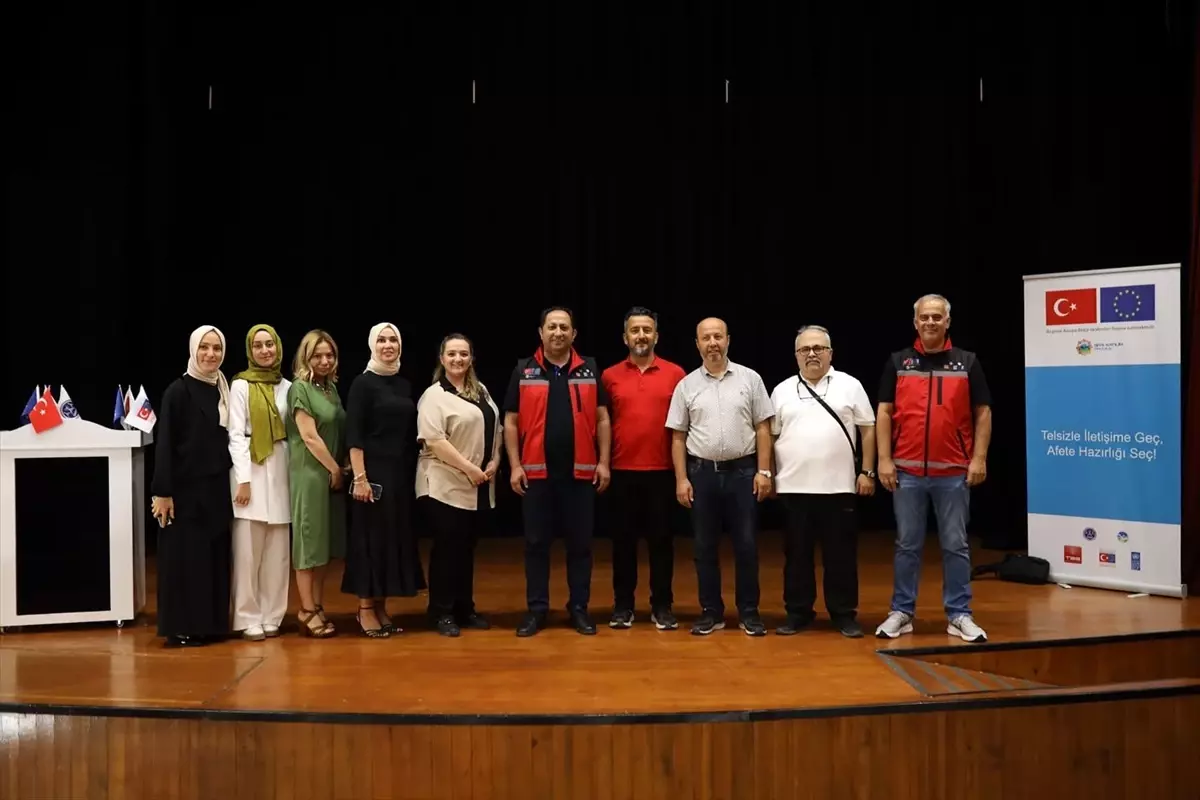 Sakarya'da Siyasi Ziyaretler ve Telsiz Eğitimi Faaliyetleri