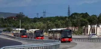 Sakarya'da Metrobüs Seferleri Başladı