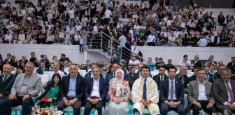 Sakarya Uygulamalı Bilimler Üniversitesi Mezuniyet Töreni Gerçekleşti