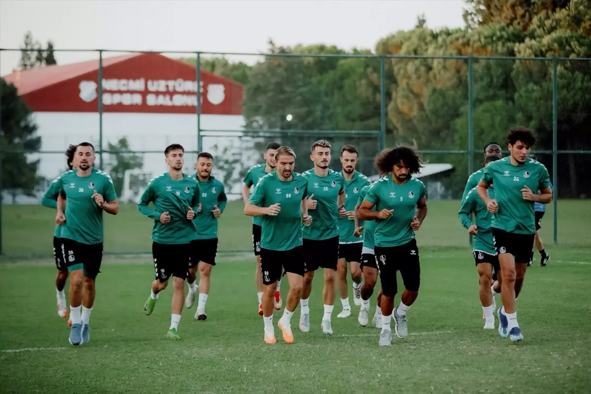 Sakaryaspor, Boluspor Maçına Hazırlanıyor