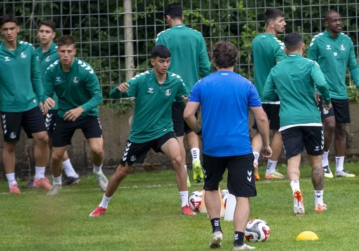 Sakaryaspor, Bolu'daki Kamp Çalışmalarını Tamamladı