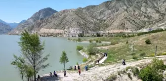 Uzundere'de Çevre Temizliği Etkinliği Gerçekleştirildi