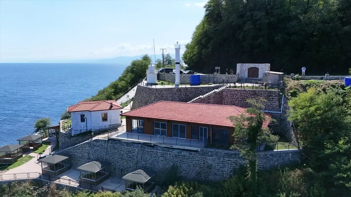 Ordu'nun Perşembe İlçesinde Deniz Feneri Turizme Kazandırıldı