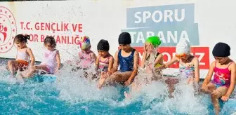 Samsun'da Yüzme Kursları Gençlerden İlgi Görüyor