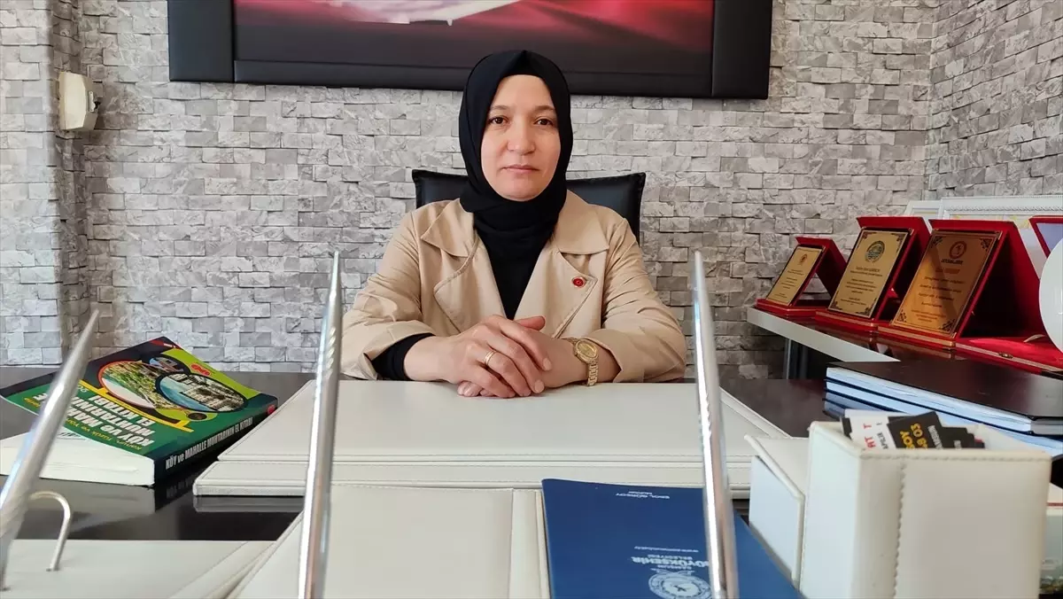 Samsun'un İlk Kadın Muhtarı Ayşe Çetin Görevine Başladı