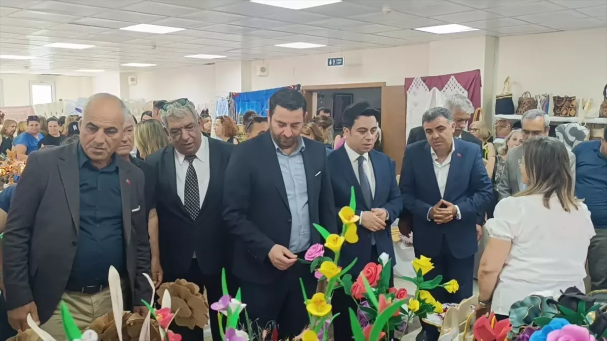 Samandağ'da Yıl Sonu Sergisi Düzenlendi