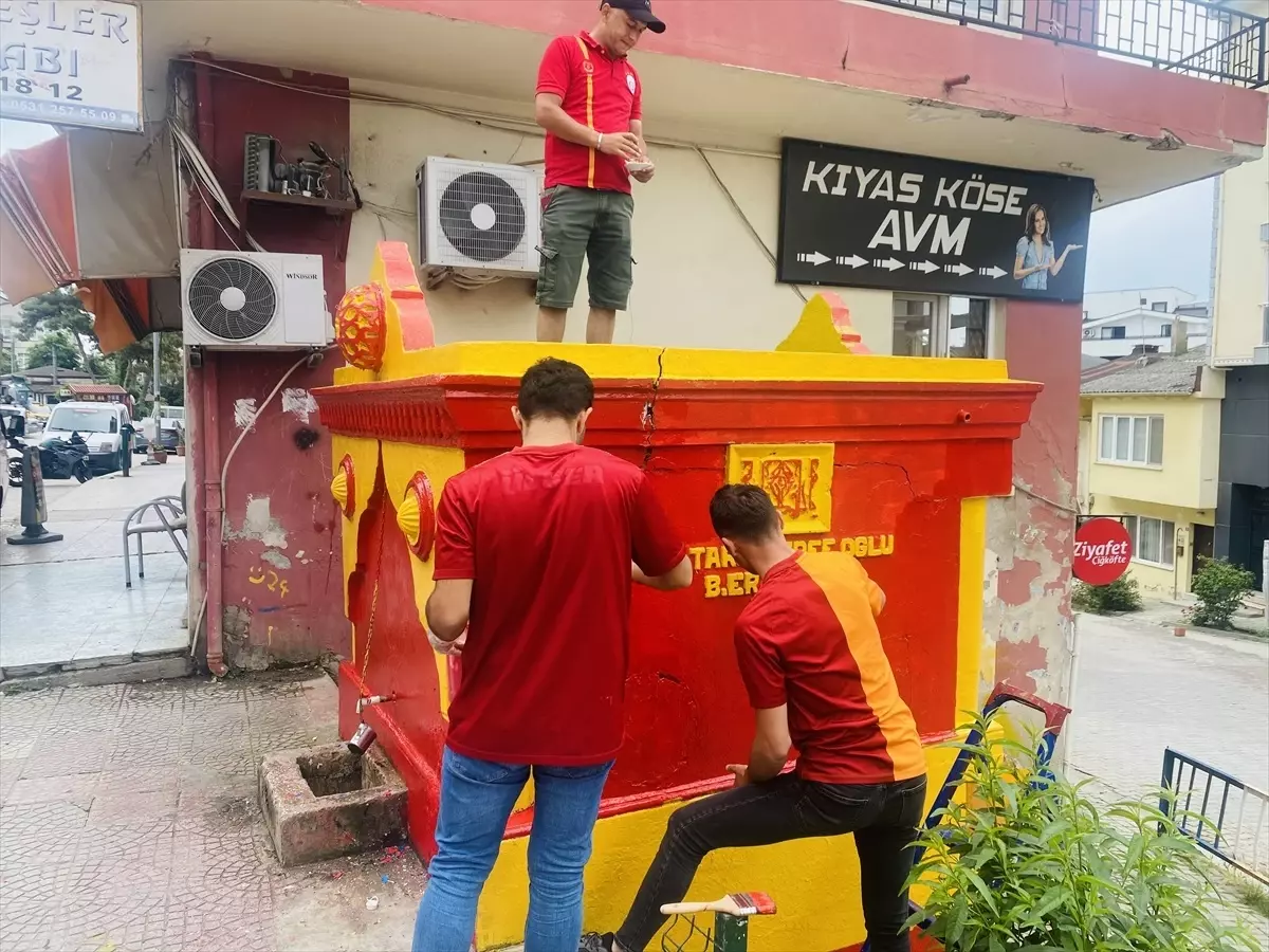 Gerze'de Şampiyon Çeşme Galatasaray Renklerine Büründü