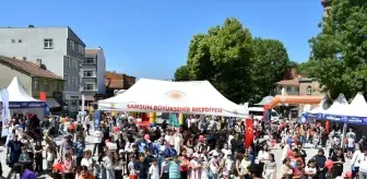 Samsun'da Çocuklar İçin Renkli Şenlik