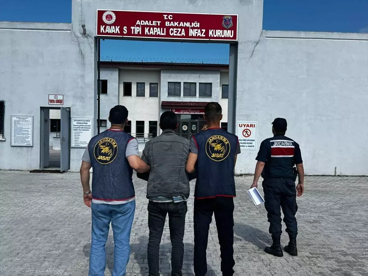 15 Yıl Hapis Cezası Olan Firari Yakalandı
