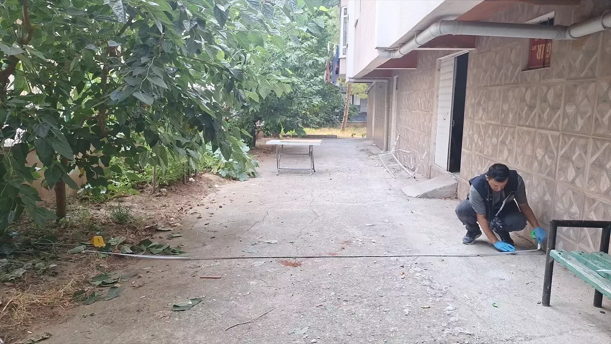 Bafra'da 5 Yaşındaki Çocuk Pencereden Düşerek Ağır Yaralandı