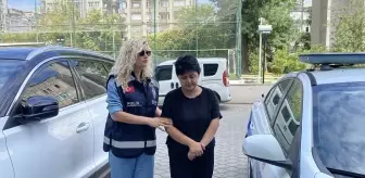 İlkadım'da Anne-Kız Arasında Bıçaklı Kavga: Kız Gözaltında