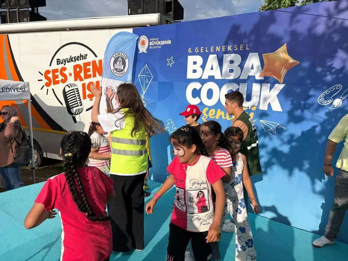 Samsun'da Babalar Günü'nde Baba-Çocuk Şenliği Düzenlendi