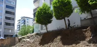 Samsun Atakum'da Sağanak Yağış Otopark Duvarını Yıktı