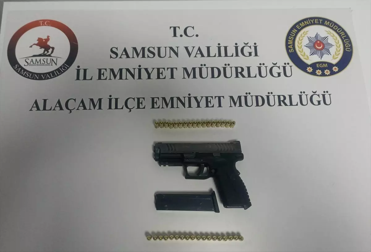 Alaçam'da Düğünde Ruhsatsız Tabanca Ele Geçirildi