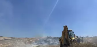 Alaçam'da Tarım Arazisinde Yangın: 50 Dönüm Ziyan Oldu