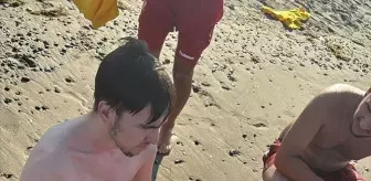 Samsun'da Denizde Akıntıya Kapılan Genç Kurtarıldı