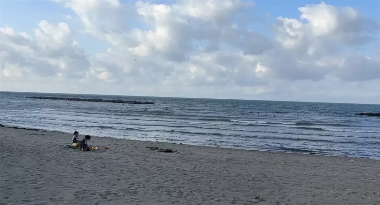 Samsun'da Denizde Boğulma Tehlikesi: 4 Kişi Kurtarıldı