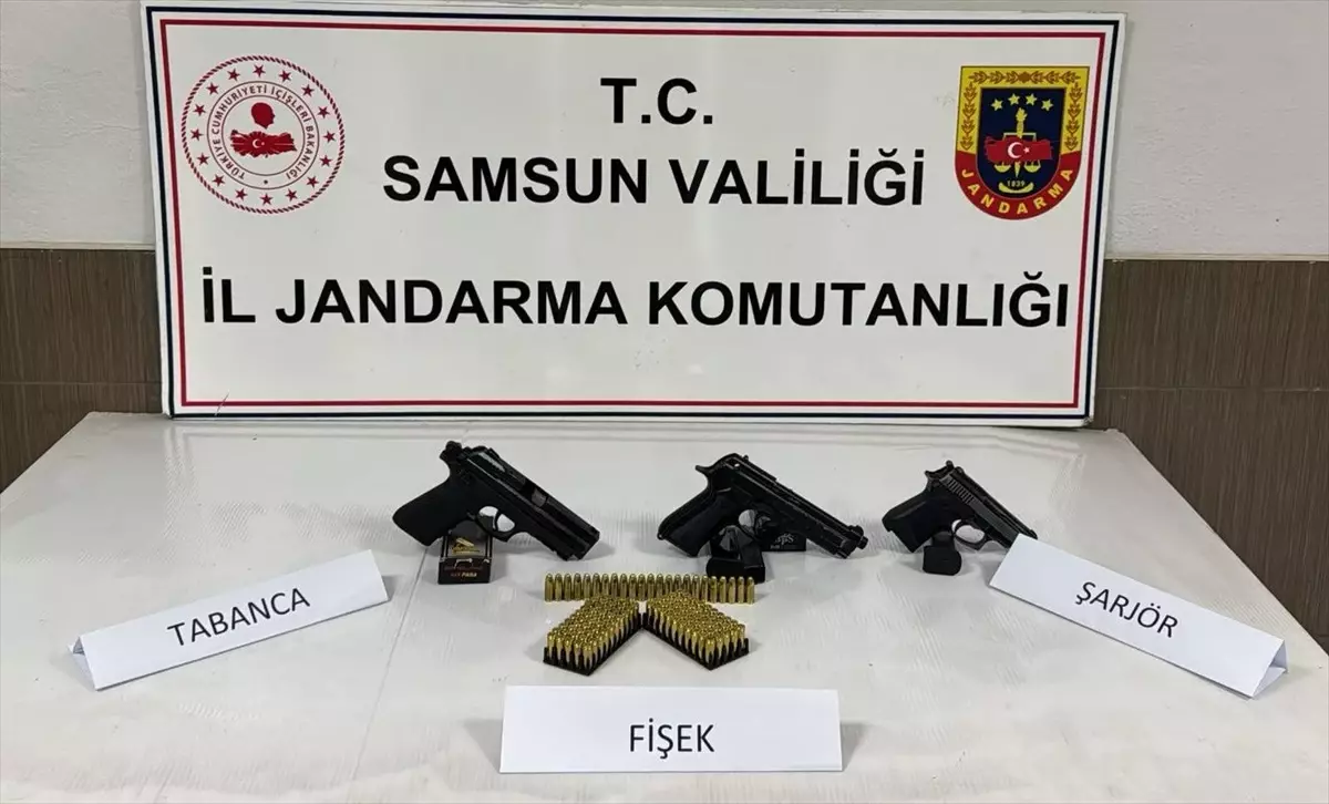 Samsun'da Ruhsatsız Silah Operasyonu: 3 Tabanca Ele Geçirildi