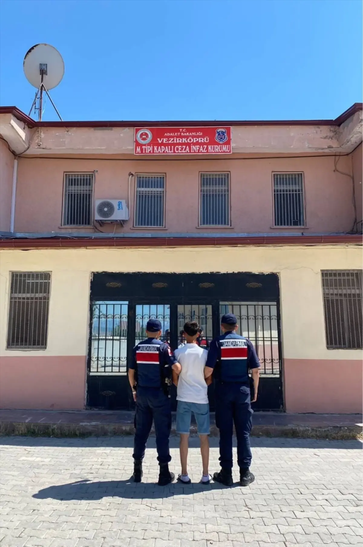 Samsun'da Hakkında 5 Yıl Hapis Cezası Bulunan Firari Yakalandı
