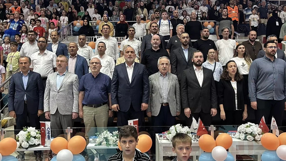 Canik'te 'Haydi Güle Oynaya Camiye Gel' Projesi Ödül Töreni Düzenlendi
