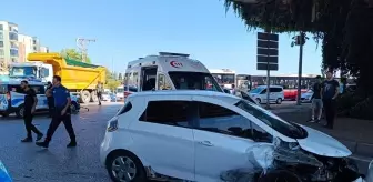 Samsun'da Trafik Kazası: 3 Yaralı