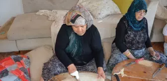 Havza'da Ev Kadınları İmece Usulü Kış Hazırlığı Yapıyor