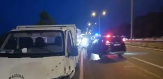 Samsun'da Kamyonet ve Otomobil Çarpıştı: 5 Yaralı