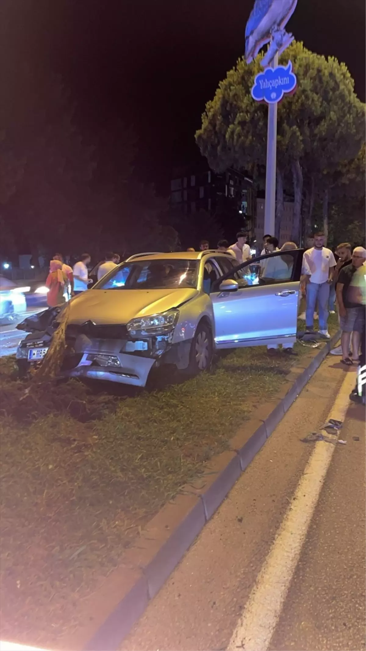 Samsun'da Otomobil ve Motosiklet Çarpıştı: 2 Yaralı