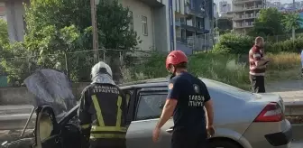Samsun'da Seyir Halindeki Otomobil Alev Aldı