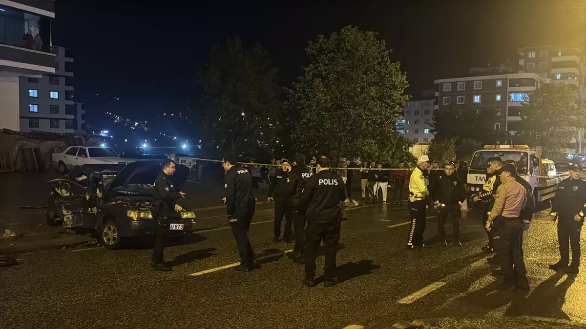 Samsun'da Trafik Kazası: İki Kişi Hayatını Kaybetti