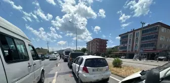 Samsun'da Zincirleme Trafik Kazası: 2 Yaralı