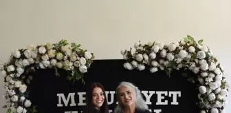 Samsun'da Anne-Kız İki Mezuniyet Sevinci