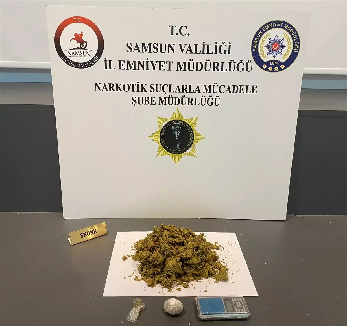 Samsun'da Uyuşturucu Operasyonu: 5 Gözaltı
