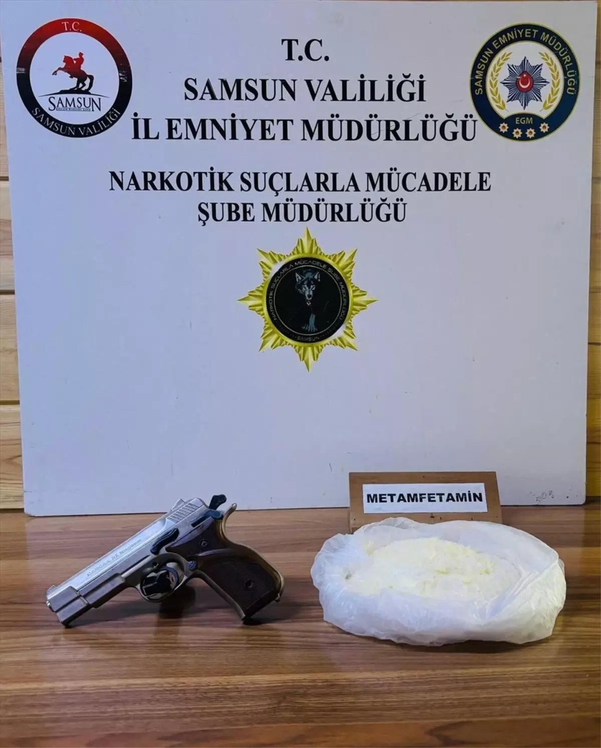 Samsun'da Uyuşturucu Operasyonu: İki Şüpheli Gözaltında
