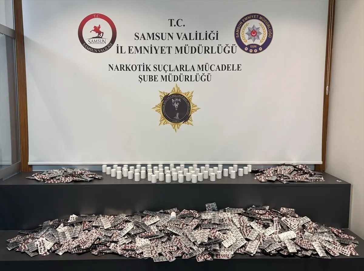 Samsun'da Uyuşturucu Operasyonu: 24 Bin 458 Sentetik Ecza Ele Geçirildi