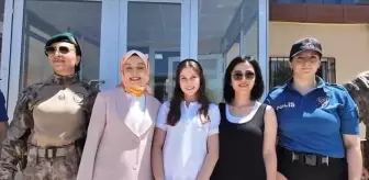 Samsun Emniyet Müdürlüğü şehit kızı Cemre Ada'nın karne sevincini paylaştı