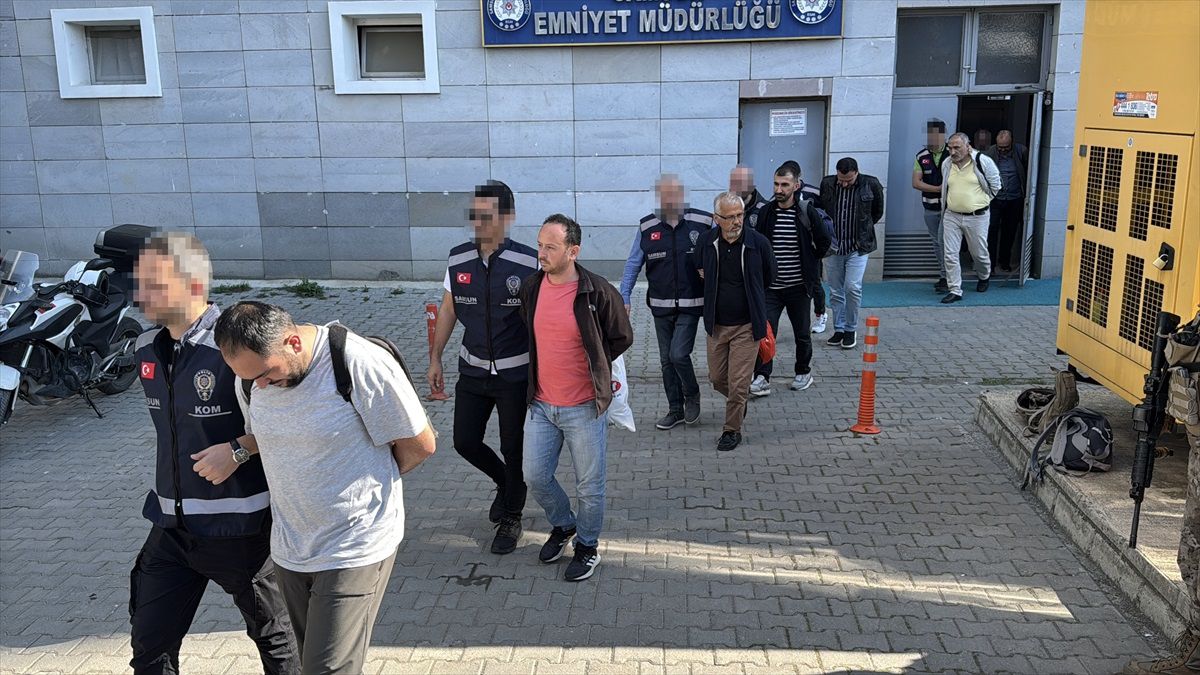 FETÖ'nün Finansal Yapılanmasına Operasyon: 24 Şüpheli Gözaltına Alındı