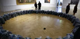 Ahmet Güneştekin'in 'Yoktunuz' Sergisi Roma'da Açıldı