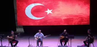 Sanatçı Cengiz Özkan, Hatay'daki konserini şehitler nedeniyle yarıda kesti