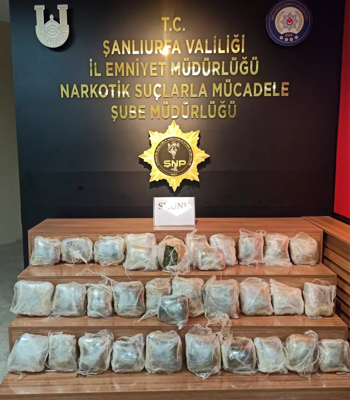 Şanlıurfa'da 24 Kilogram Sentetik Uyuşturucu Ele Geçirildi